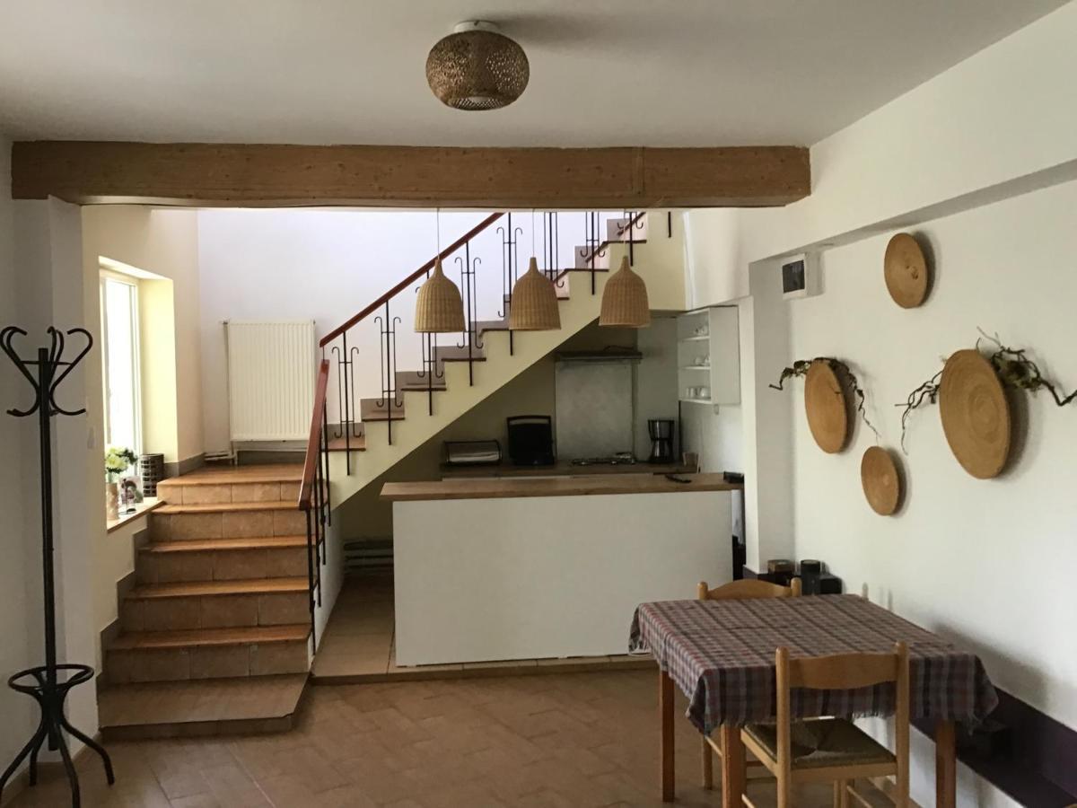 Villa Siret Sendreni Exteriör bild